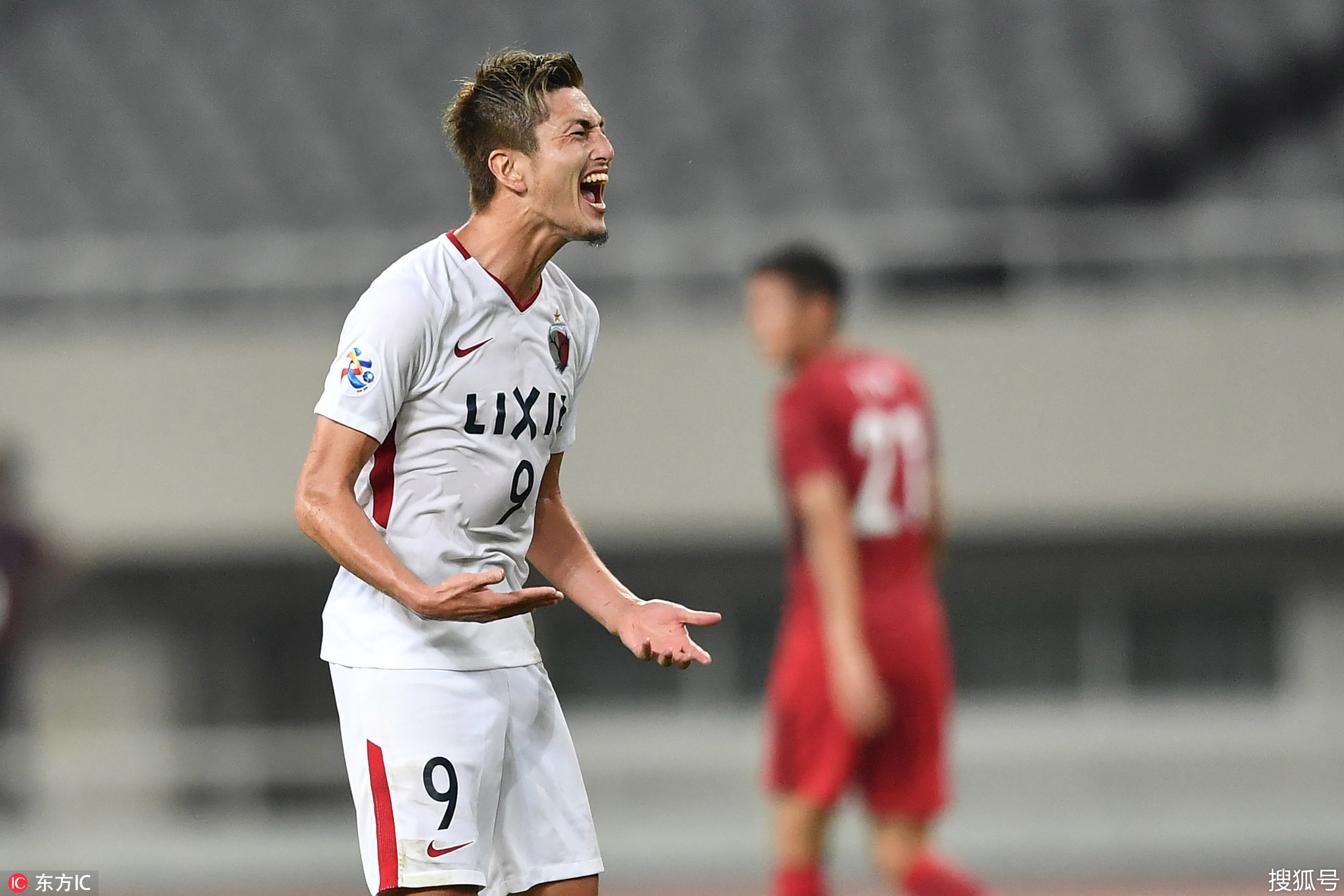 YABO- 训练课后亚洲杯传出新动向；塞维利亚门线救险；高层表态——震撼外界；资深球员宣示担当