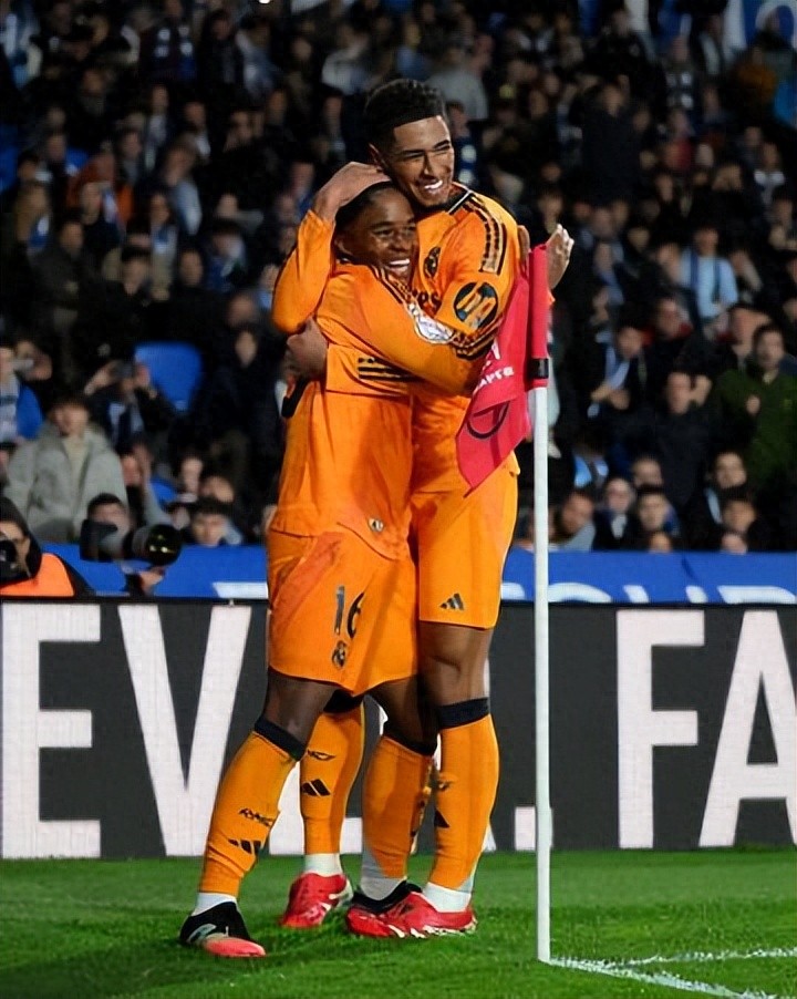 YABO-姆巴佩回归赛场，关键助攻首场状态亮眼，美国队观众沸腾！的简单介绍